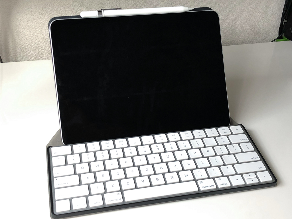 iPad Pro 11インチ + Fintie Apple Magicキーボードケース 